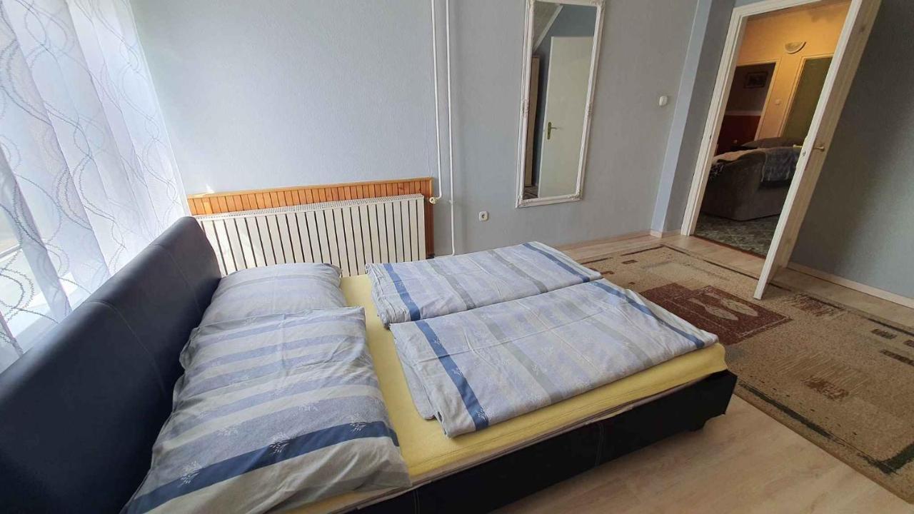 Apartments In Balatonlelle 43115 Dış mekan fotoğraf