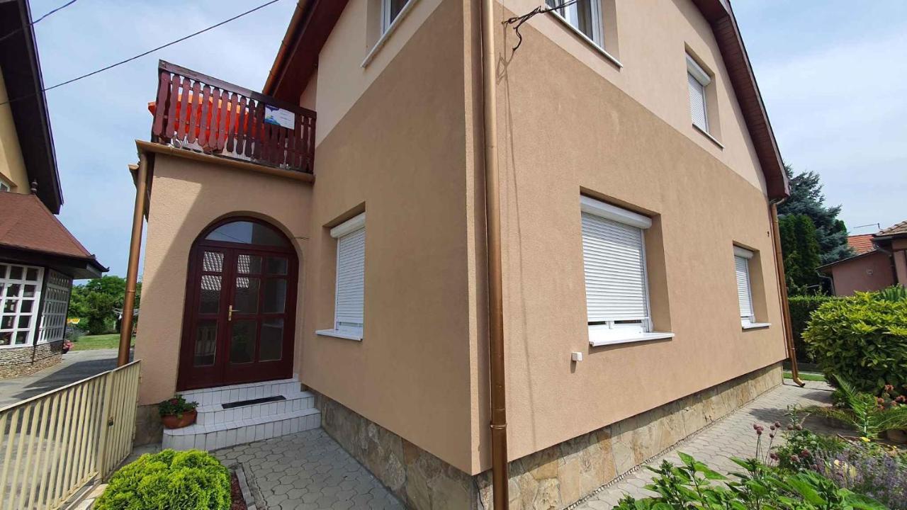 Apartments In Balatonlelle 43115 Dış mekan fotoğraf